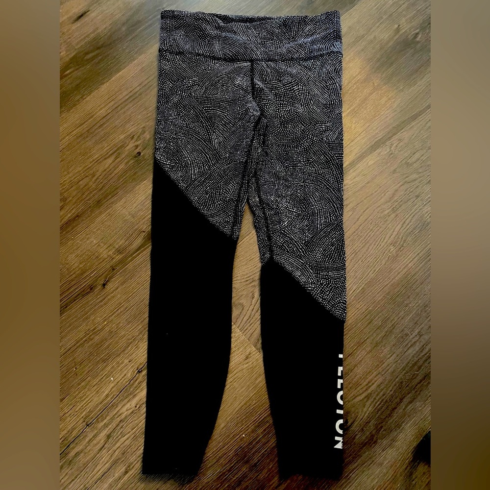 Peloton lululemon pants leggings